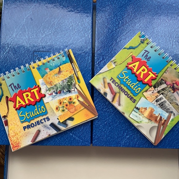 NEW kids Watercolor art kit Studio Book w/paint educational learn how to paint - Picture 8 of 9